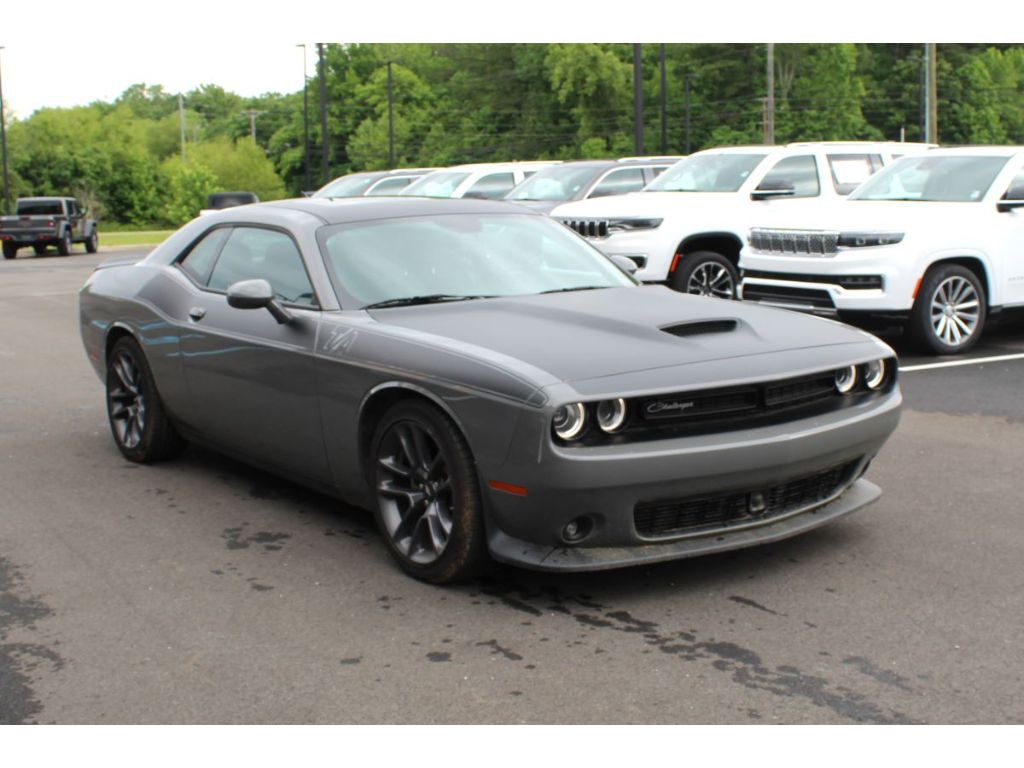 2023 Dodge Challenger R/T photo 2
