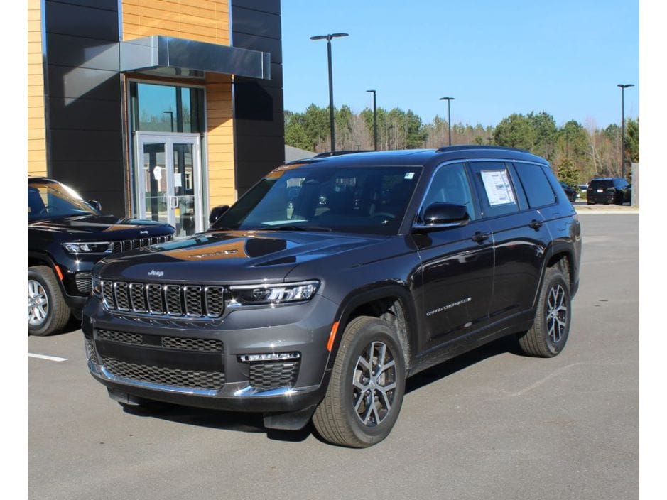 2025 Jeep Grand Cherokee L Limited's photo