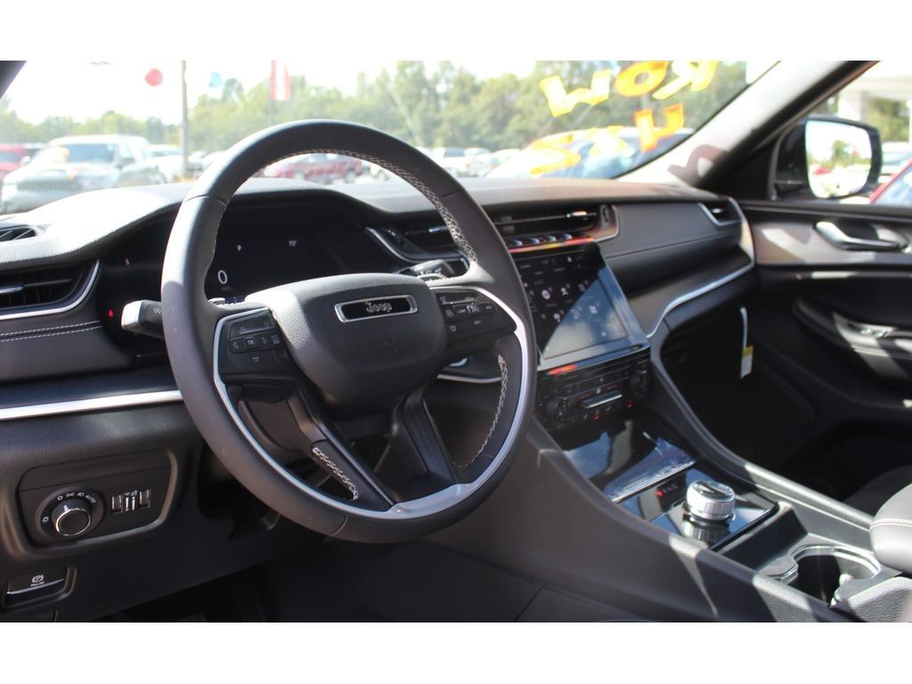 2023 Jeep Grand Cherokee L Altitude - Photo 24