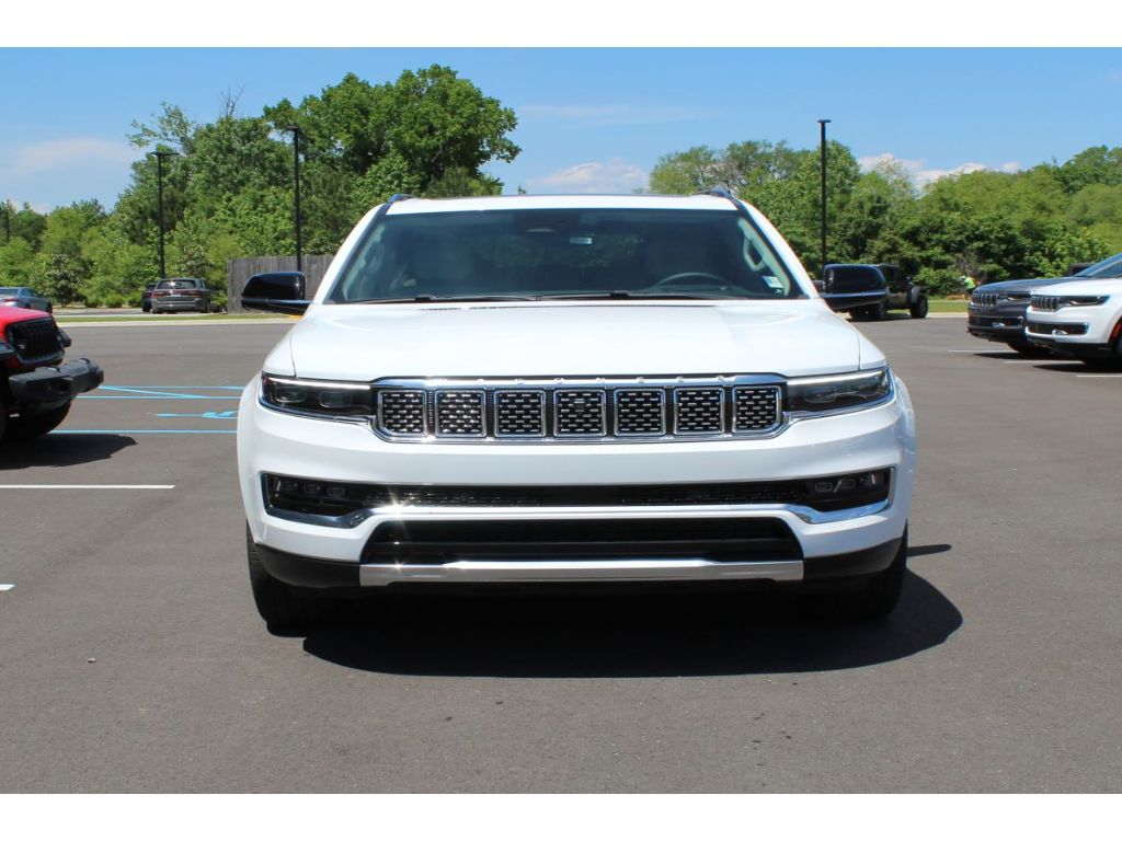 2024 Jeep Grand Wagoneer L Base photo 2