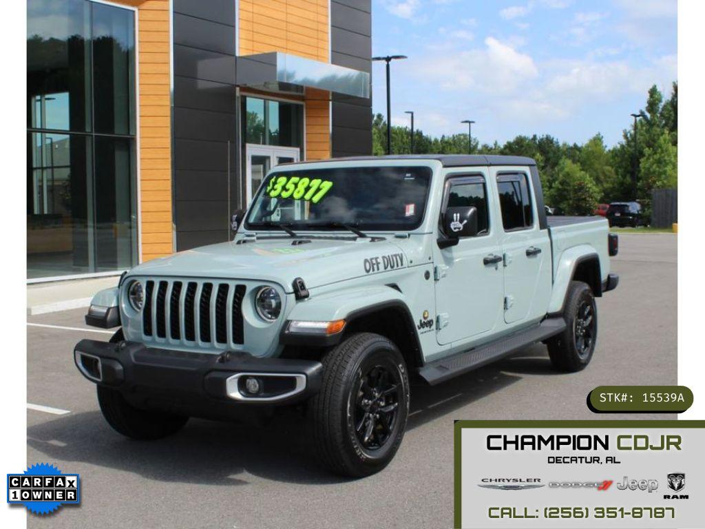 2023 Jeep Gladiator Sport S's photo