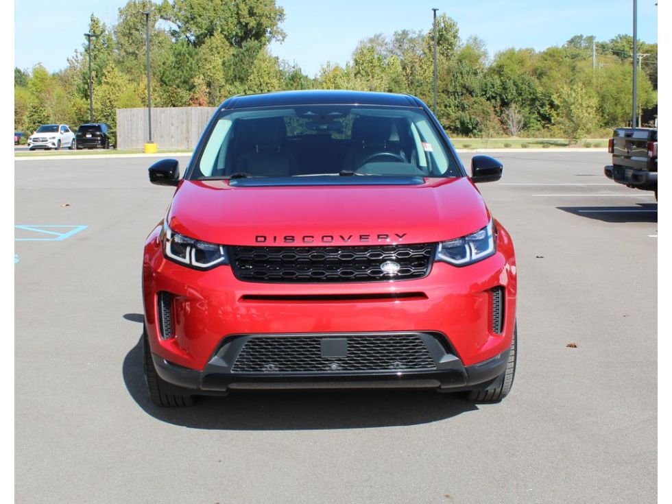 2022 Land Rover Discovery Sport SE photo 2