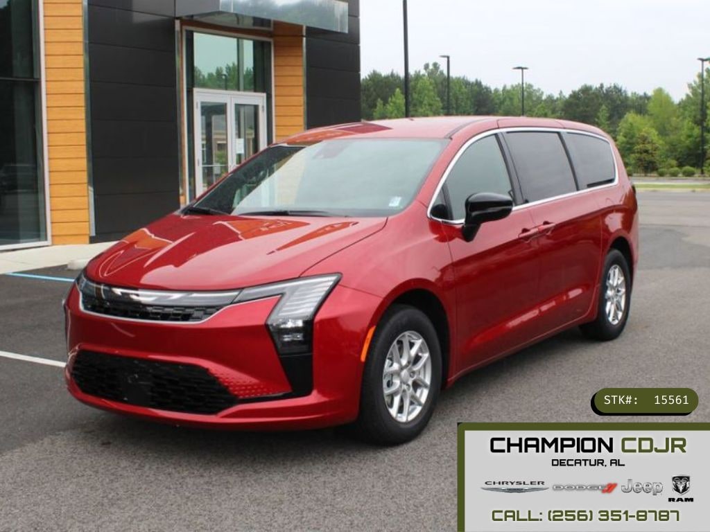 2027 Chrysler Pacifica Select's photo