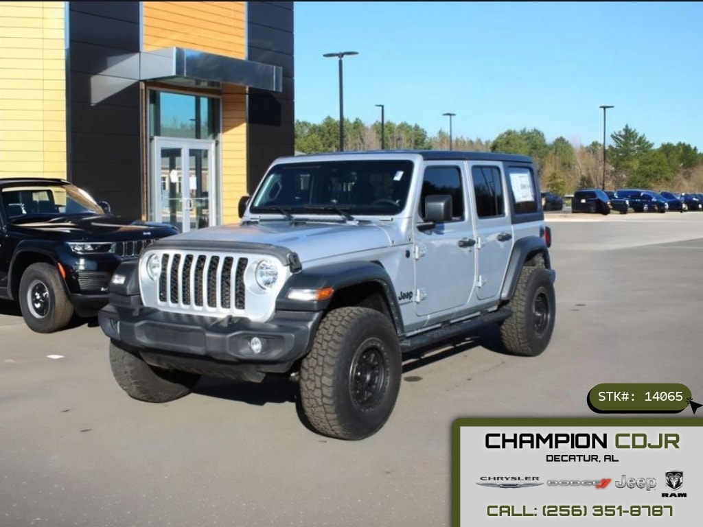 New 2024 Jeep Wrangler 4-DOOR SPORT S CUSTOM Sport Utility