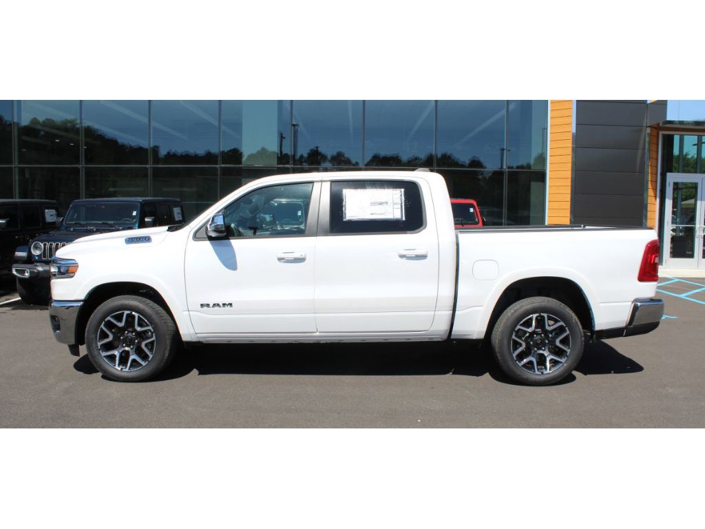 2025 RAM 1500 Laramie - Photo 7