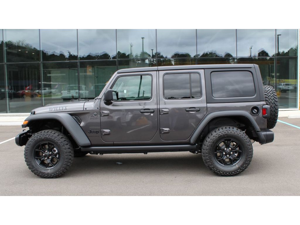 2026 Jeep Wrangler 4-Door Willys - Photo 7