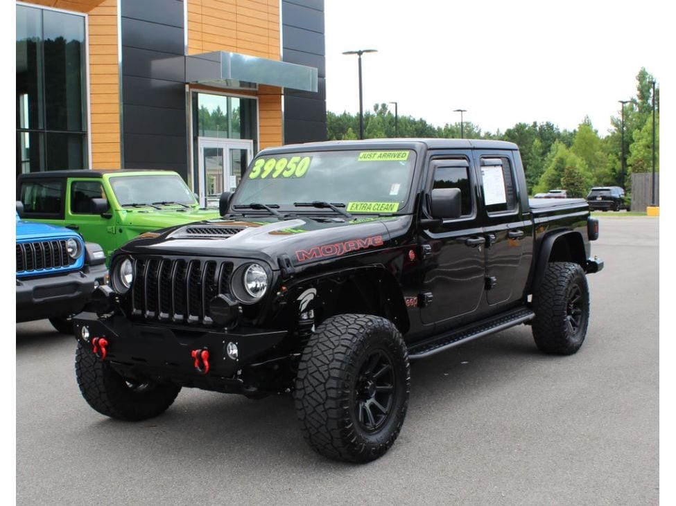 2023 Jeep Gladiator Crew Cab 