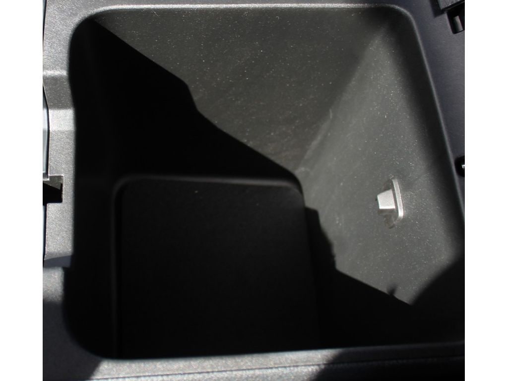 2023 Jeep Grand Cherokee L Altitude - Photo 16