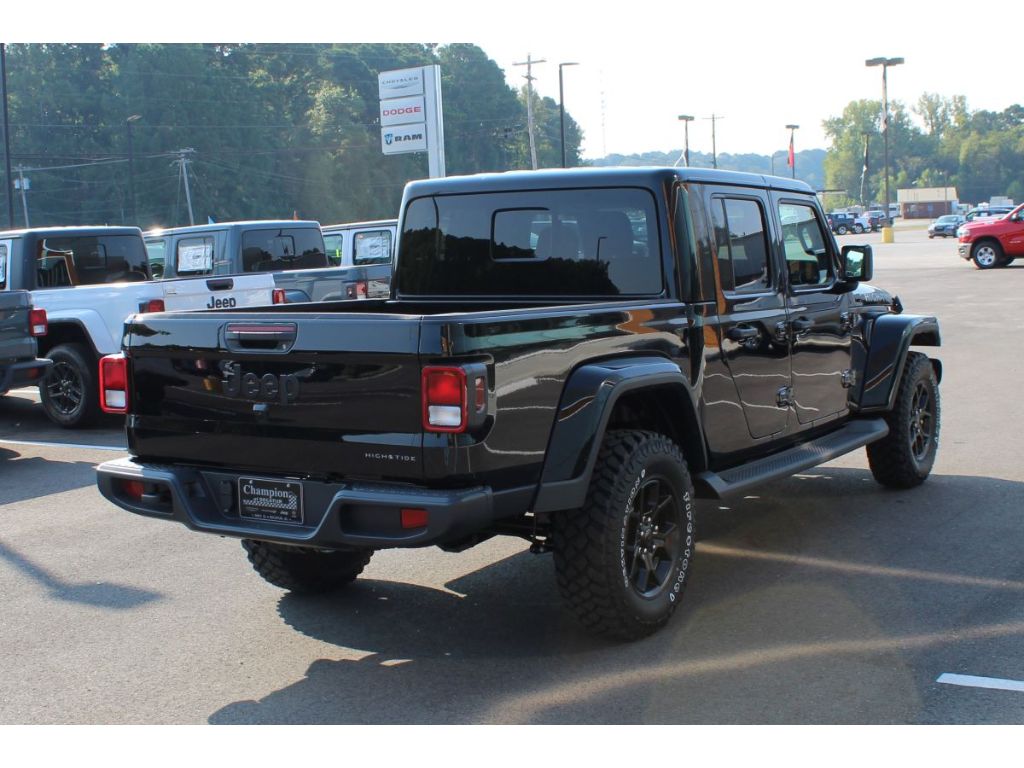 2025 Jeep Gladiator Sport photo 4