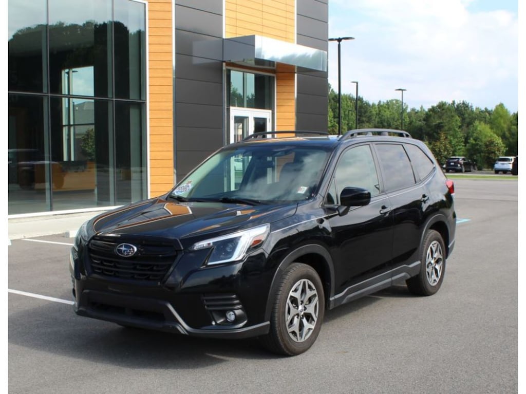 Used 2024 Subaru Forester Premium Sport Utility