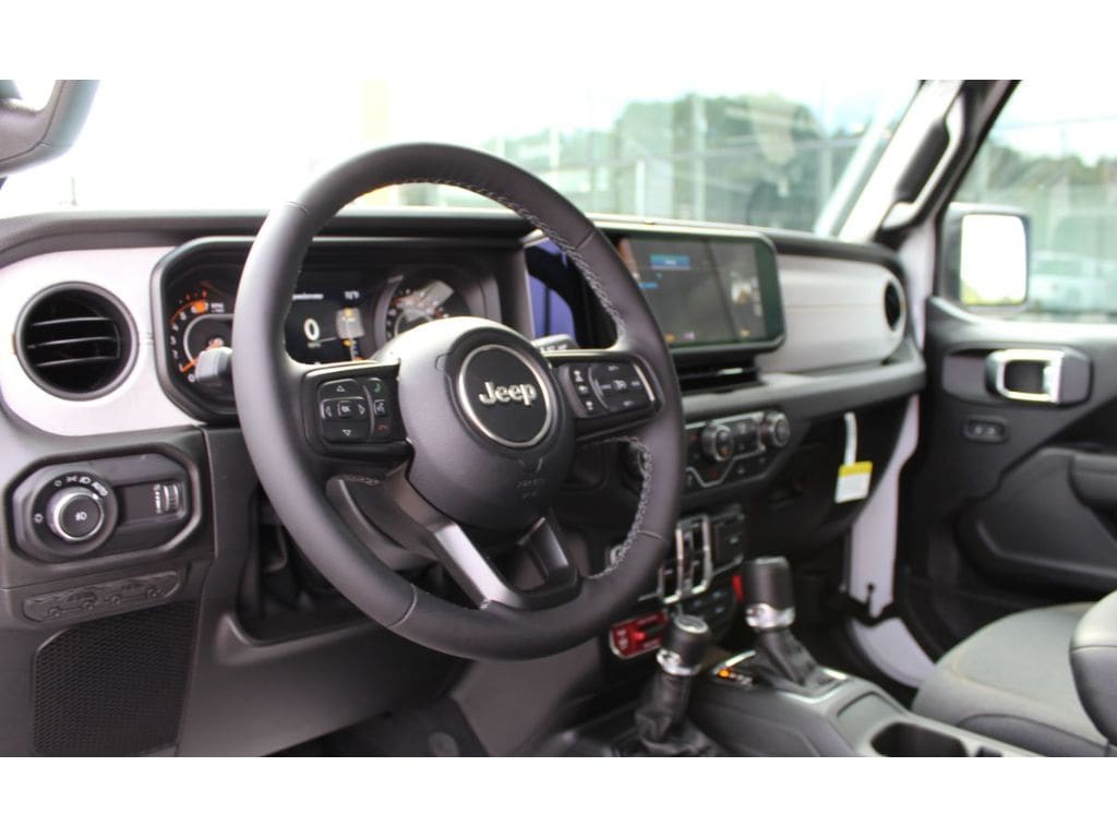 2026 Jeep Wrangler 4-Door Willys - Photo 23