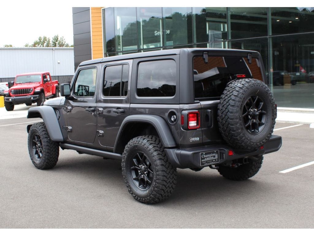 2026 Jeep Wrangler 4-Door Willys - Photo 6