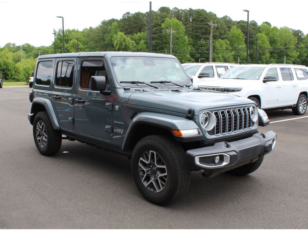 2024 Jeep Wrangler Sahara Sport photo 3