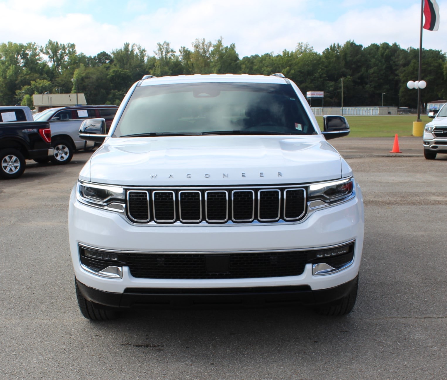 Used 2024 Jeep Wagoneer Series I with VIN 1C4SJVAPXRS104494 for sale in Decatur, AL