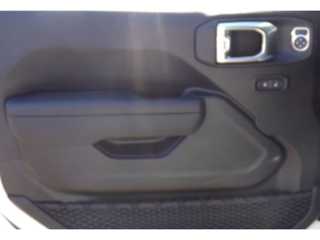 2025 Jeep Wrangler 2-Door Sport S - Photo 19