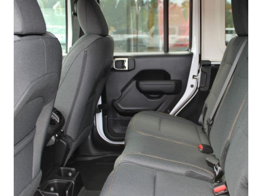 2026 Jeep Wrangler 4-Door Willys - Photo 25