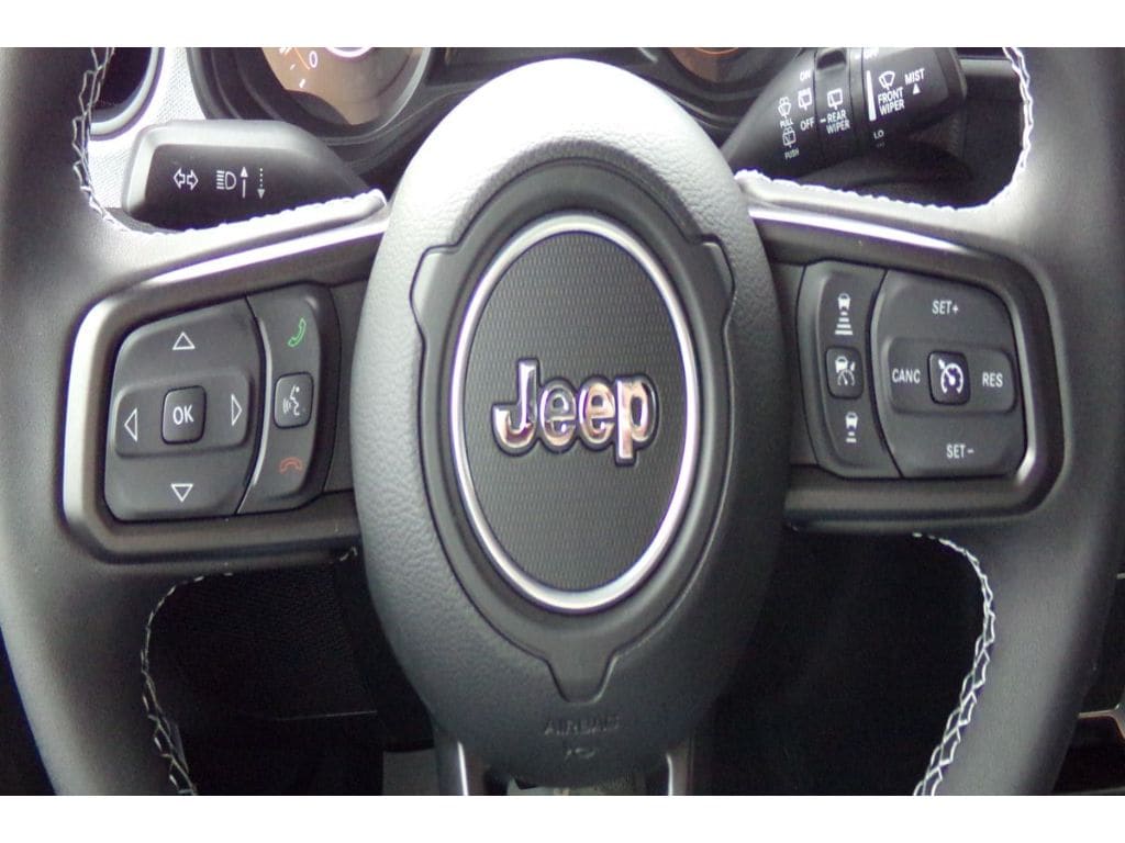 2025 Jeep Wrangler 4-Door Sport S - Photo 9