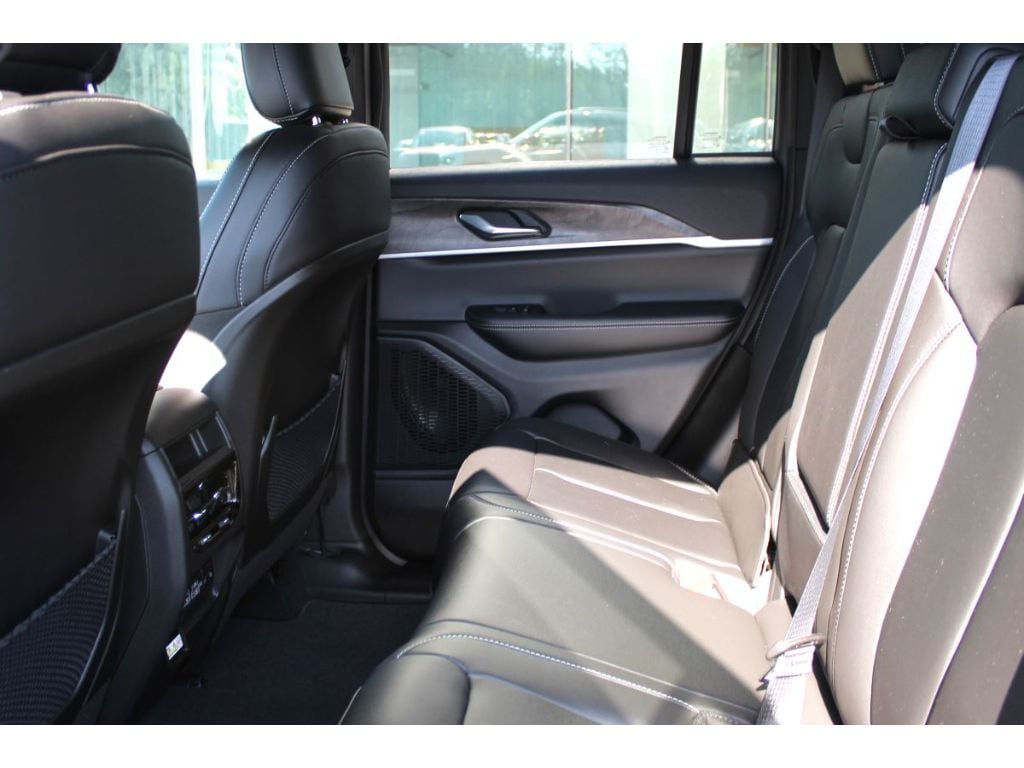 2025 Jeep Grand Cherokee Limited - Photo 27