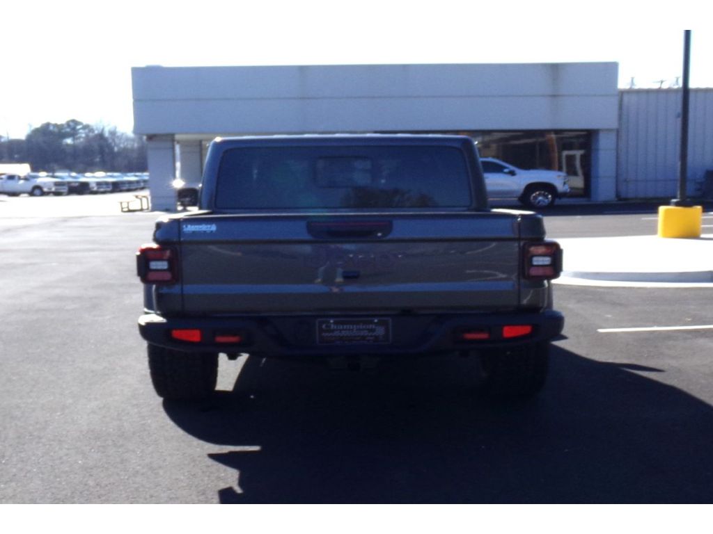 2025 Jeep Gladiator Mojave photo 4