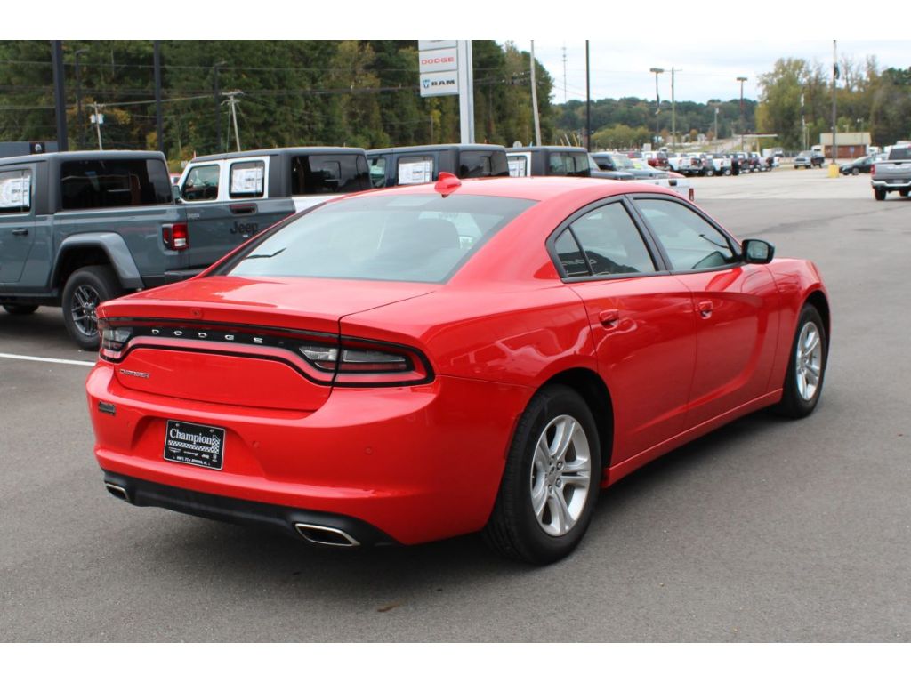 2023 Dodge Charger SXT photo 4