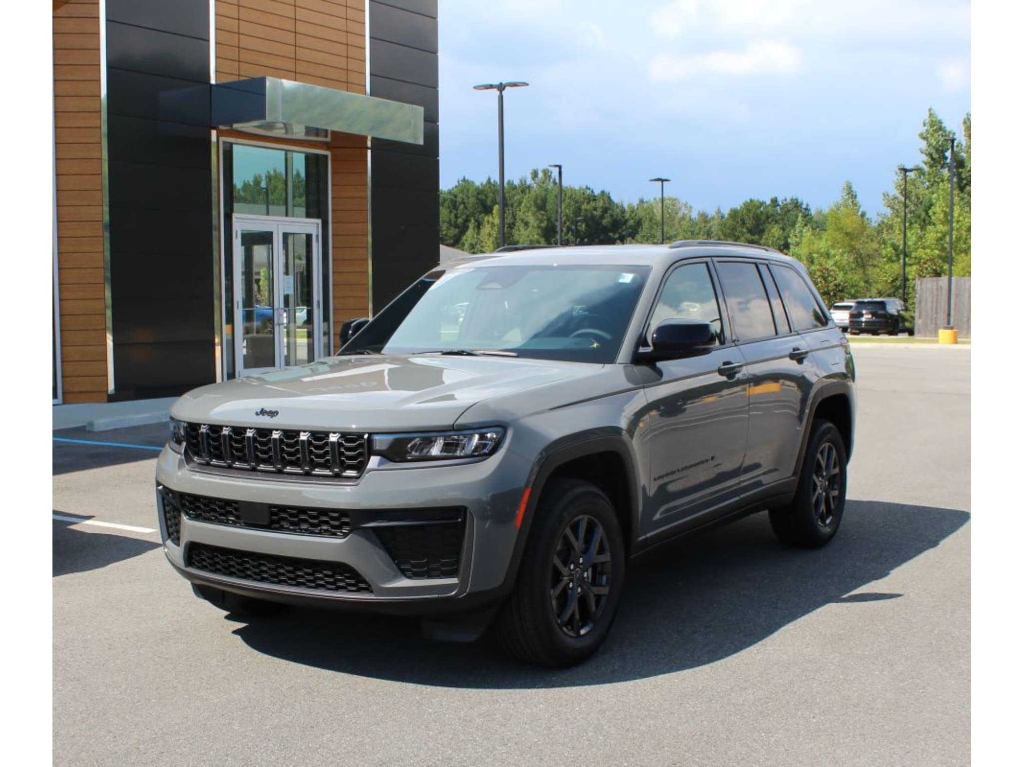 2027 Jeep Grand Cherokee Sport Utility 