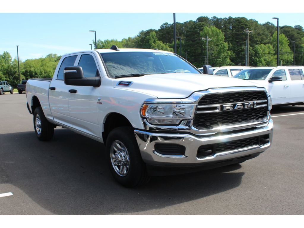 2024 Ram 2500 Tradesman photo 3