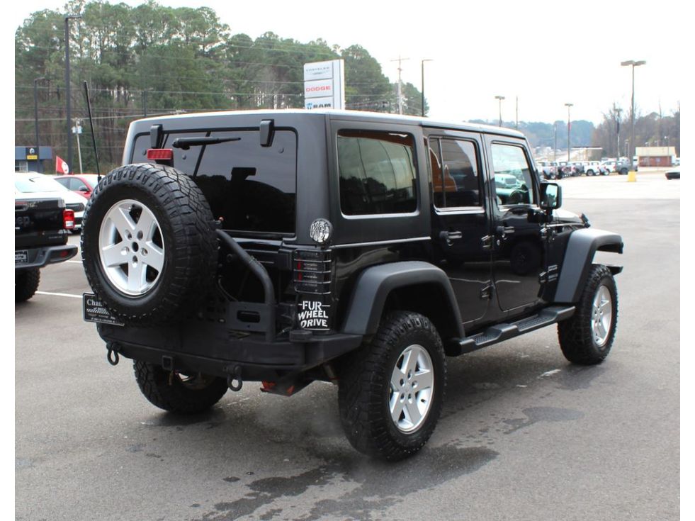 2013 Jeep Wrangler Sport photo 4