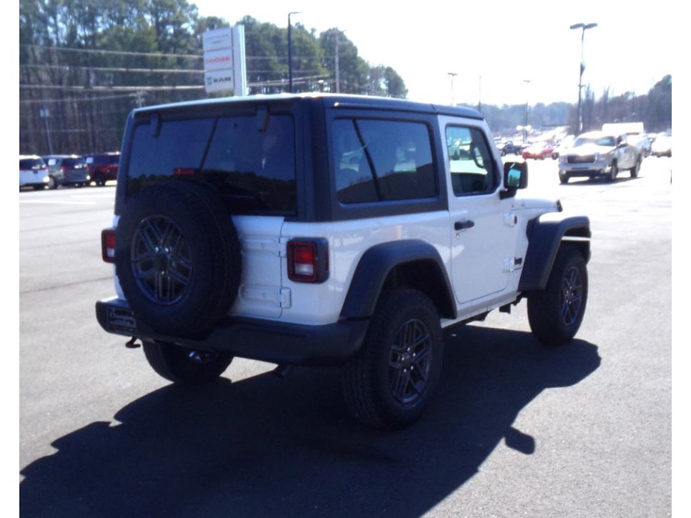 2025 Jeep Wrangler Sport S photo 3