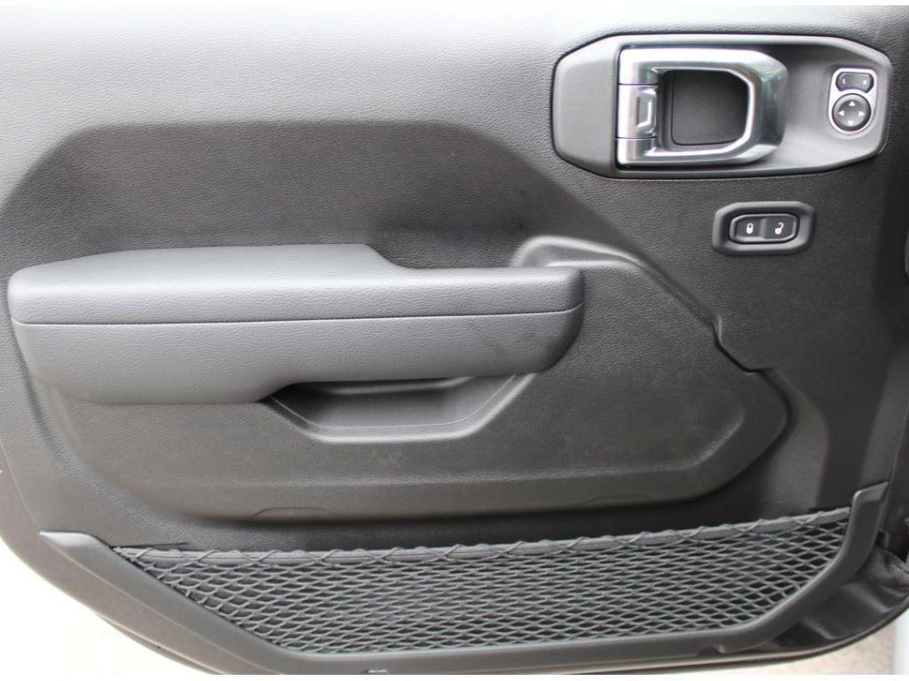 2026 Jeep Wrangler 4-Door Willys - Photo 22