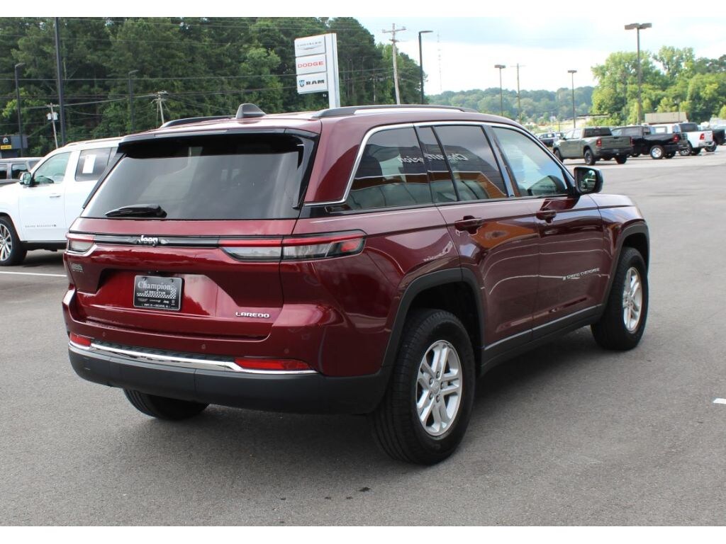 Used 2023 Jeep Grand Cherokee Laredo Sport Utility