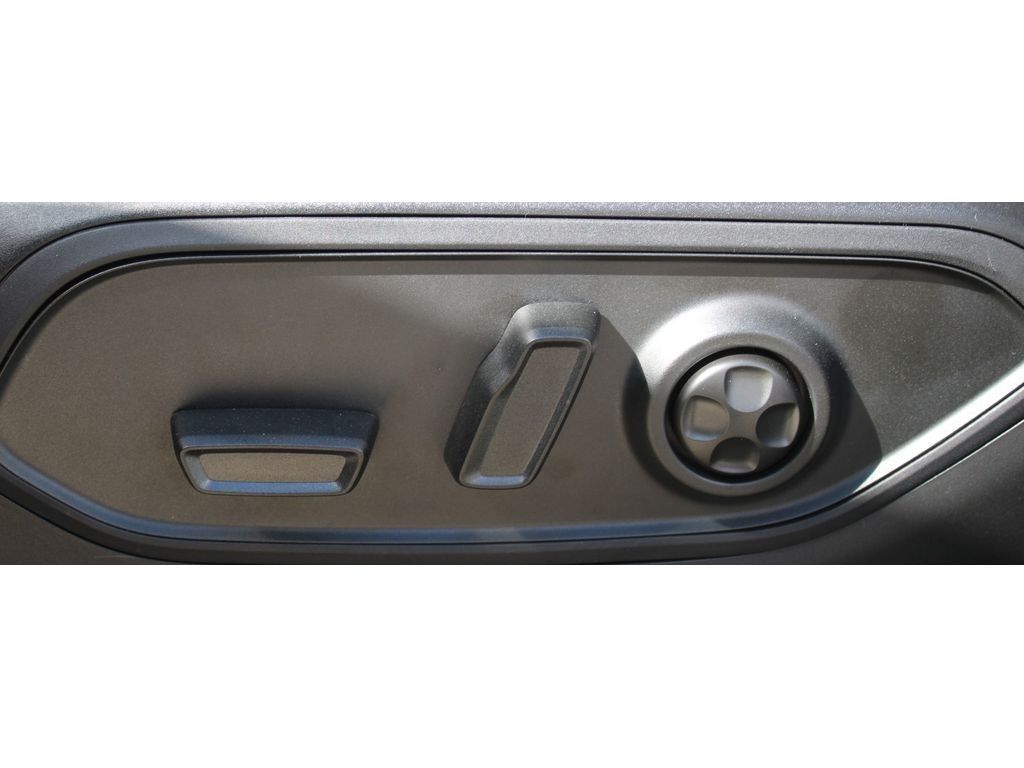 2023 Jeep Grand Cherokee L Altitude - Photo 19