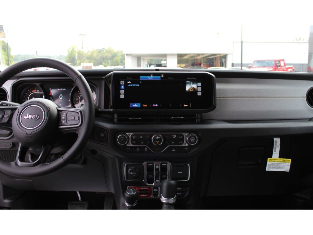 2026 Jeep Wrangler 4-Door Willys - Photo 26