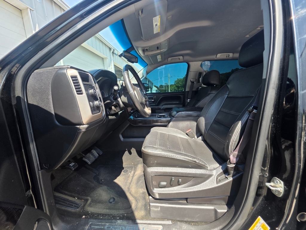 2016 GMC Sierra 4WD Crew Cab Short Box's photo