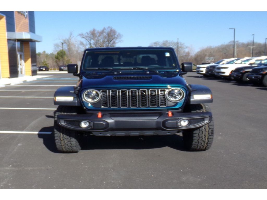 2025 Jeep Gladiator Mojave photo 2
