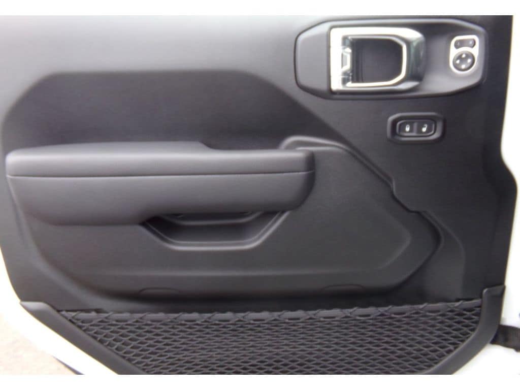 2025 Jeep Wrangler 4-Door Sport S - Photo 20