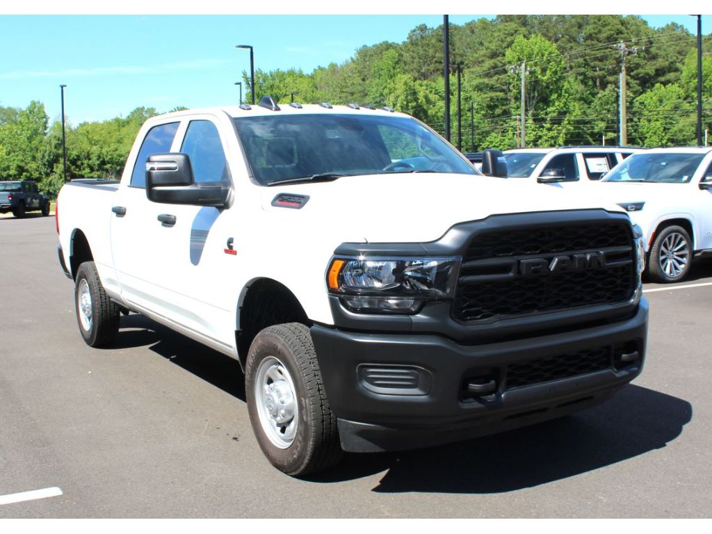 2024 Ram 2500 Tradesman photo 3