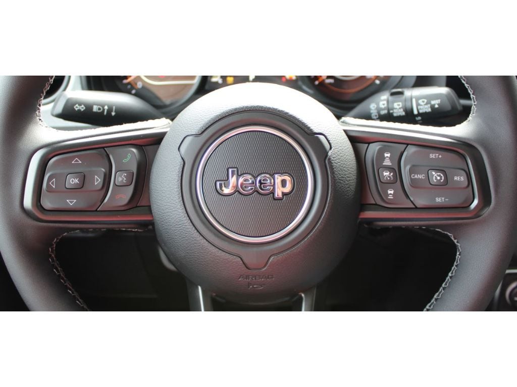 2026 Jeep Wrangler 4-Door Willys - Photo 9
