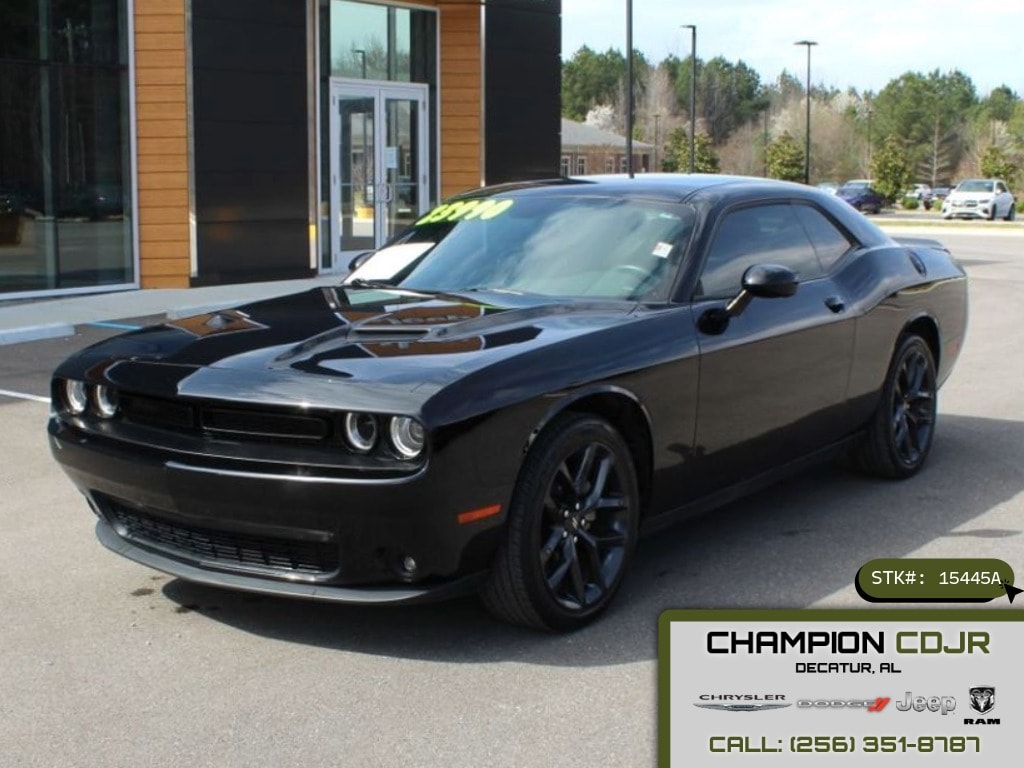 2023 Dodge Challenger SXT