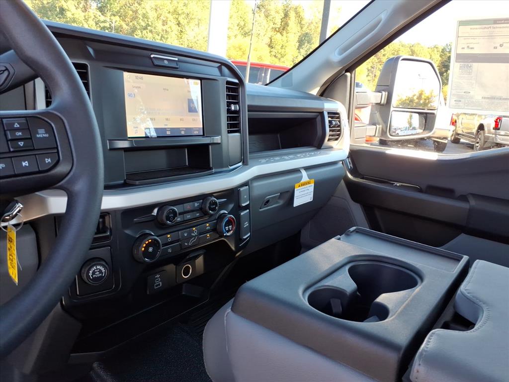 2026 Ford F-350 Super Duty XL - Photo 19