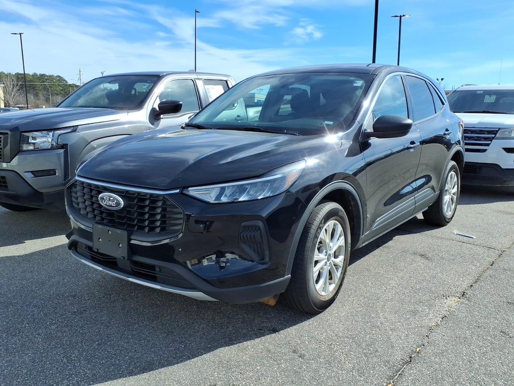 Used 2024 Ford Escape Active SUV