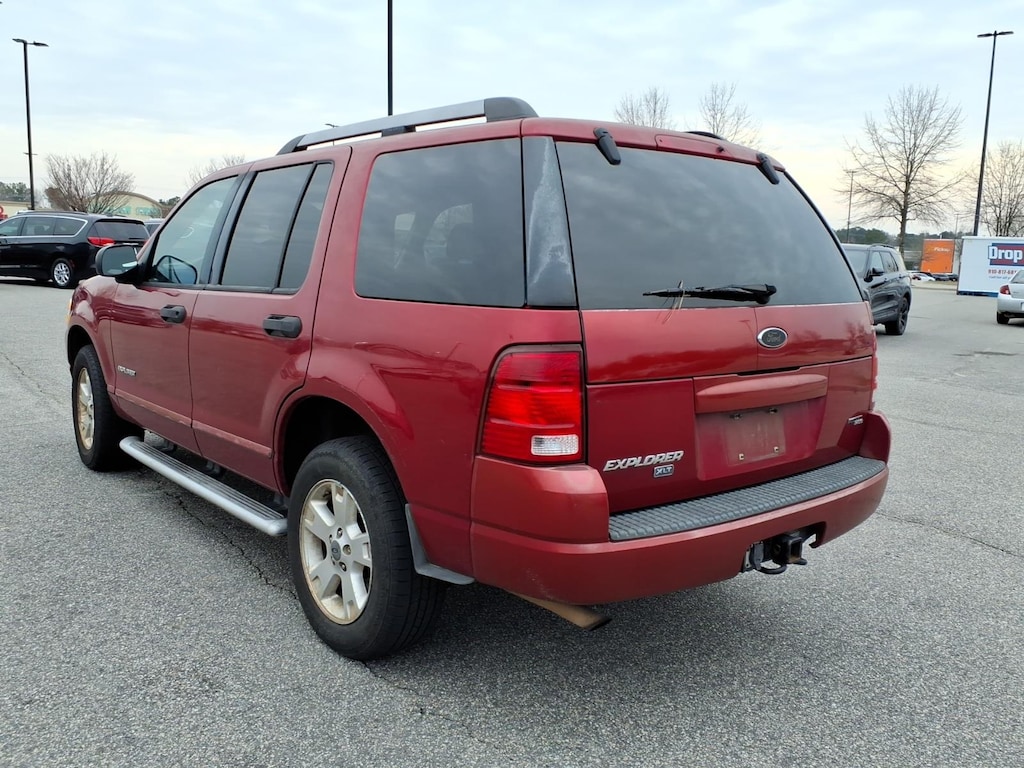 Used 2005 Ford Explorer XLT SUV