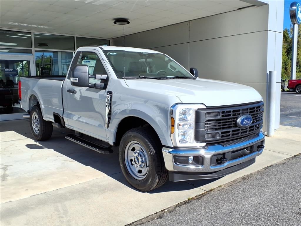 New 2026 Ford F-350 Super Duty XL 4x2 XL Regular Cab 8 ft. LB SRW Pickup