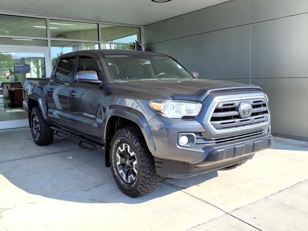 Used 2019 Toyota Tacoma SR5 V6 Truck Double Cab