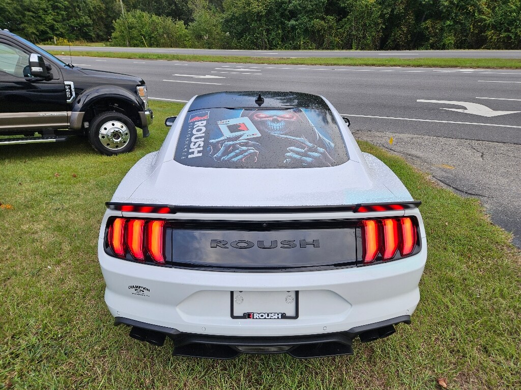 2021 Ford Mustang GT photo 4
