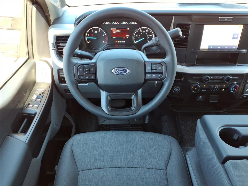 2026 Ford F-350 Super Duty XL - Photo 17