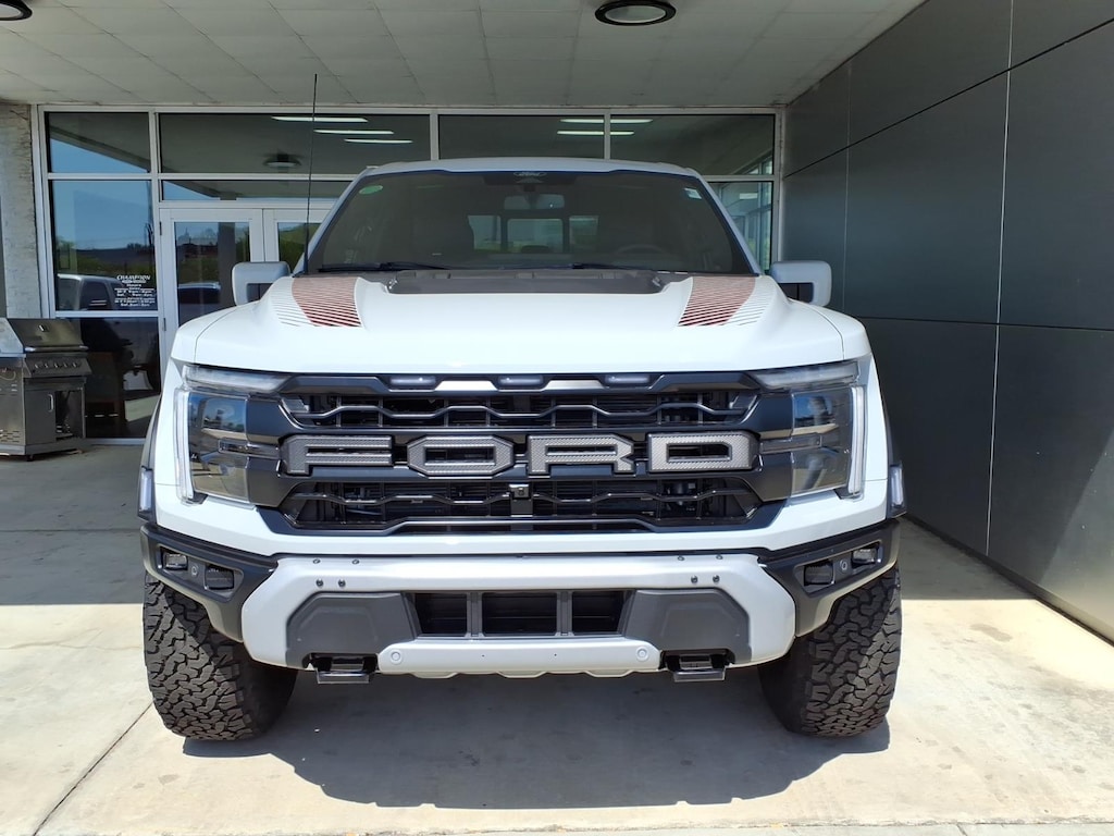 New 2026 Ford F-150 Raptor 4x4 Raptor SuperCrew 5.5 ft. SB