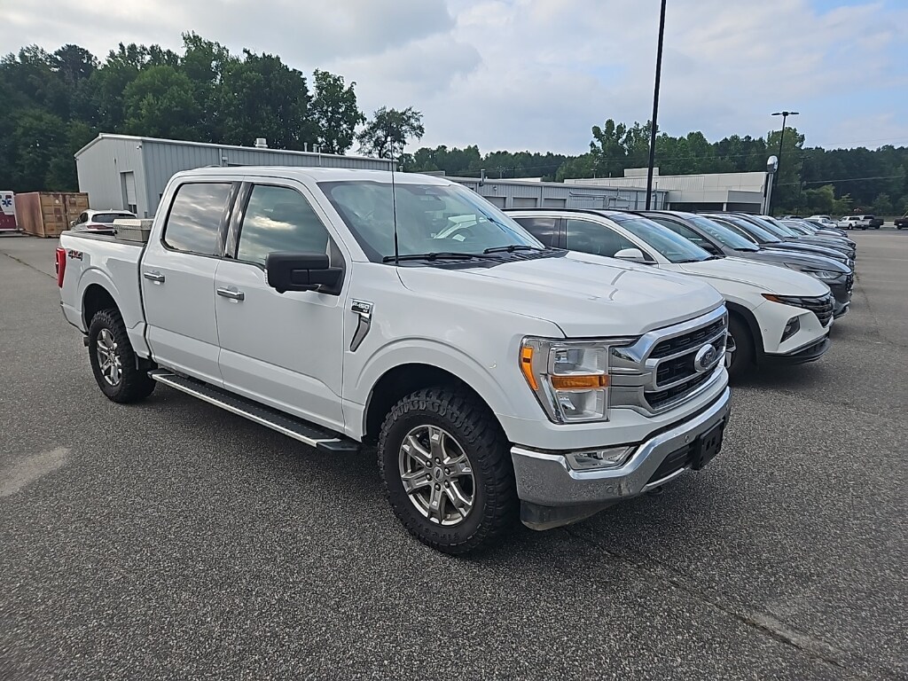 2023 Ford F-150 XL STX photo 3