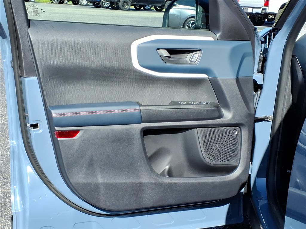 2025 Ford Bronco Sport Heritage photo 3