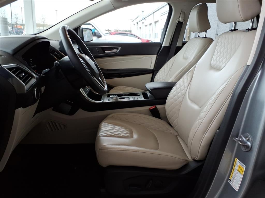 Used 2024 Ford Edge Titanium SUV