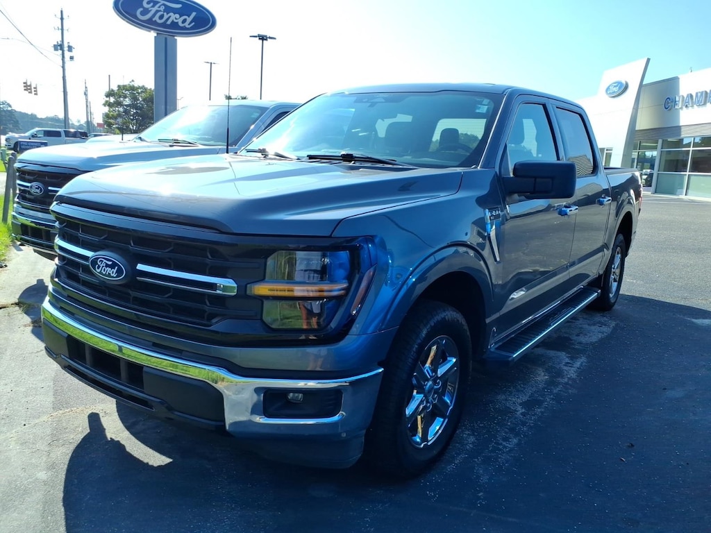 Used 2025 Ford F-150 XLT Truck SuperCrew Cab